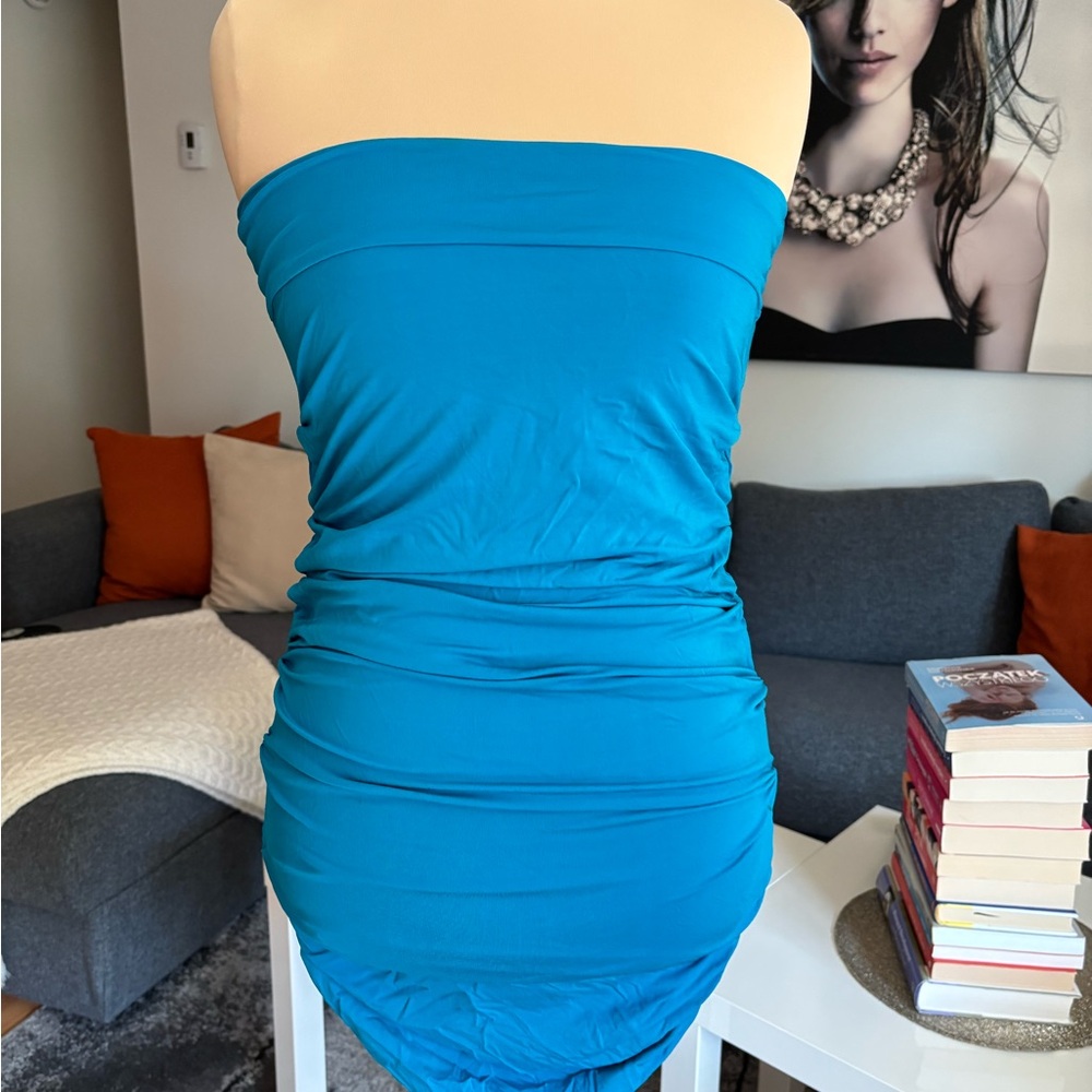 bebe Strapless Turquoise Tube Dress